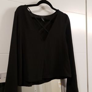 Forever 21 elegant balck shirt L